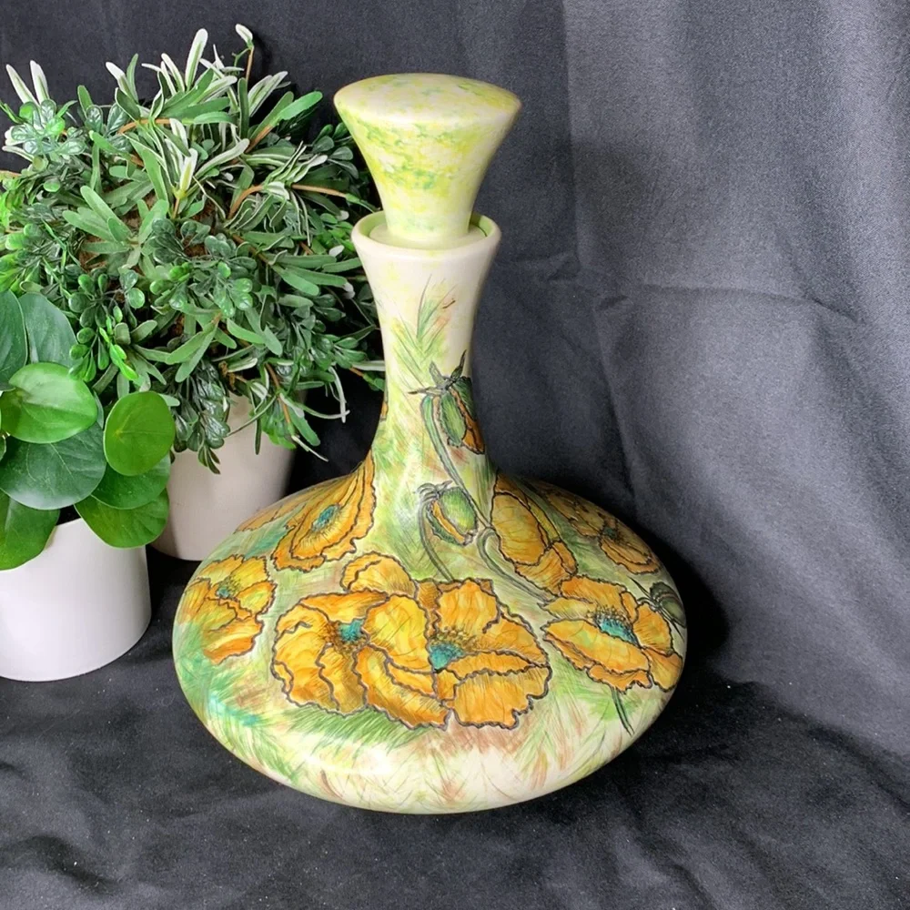 Vintage Artist Design hand painted and etched Ceramic Decanter with poppies - Picture 3 of 11
